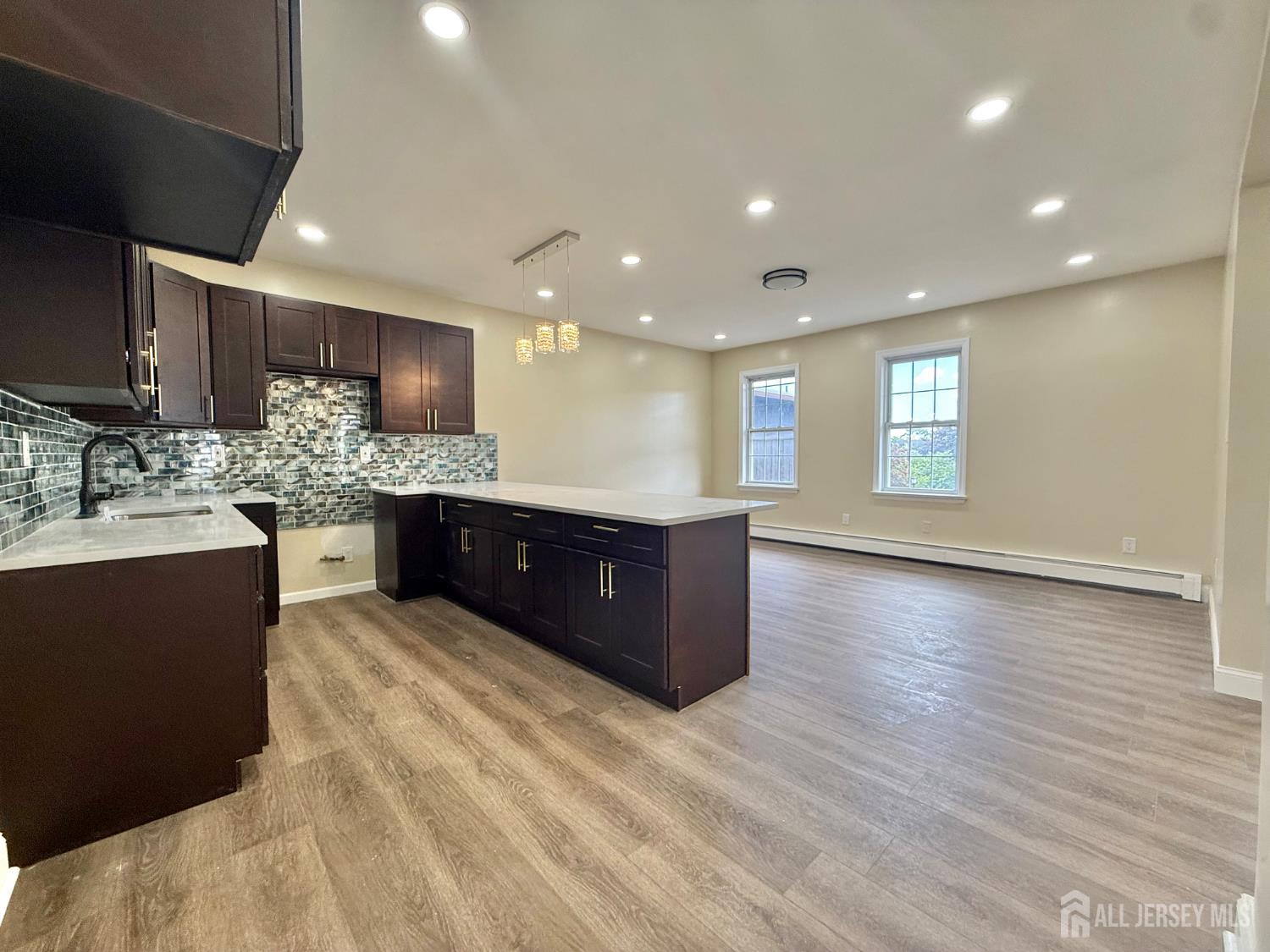 201 Livingston Avenue, New Brunswick, New Jersey image 25
