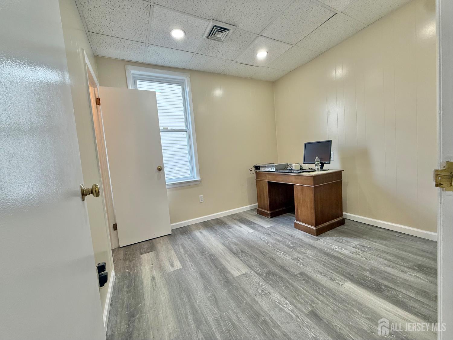 201 Livingston Avenue, New Brunswick, New Jersey image 19