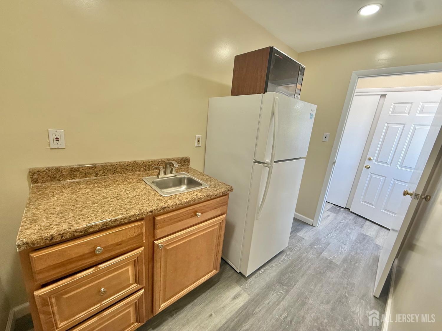 201 Livingston Avenue, New Brunswick, New Jersey image 8