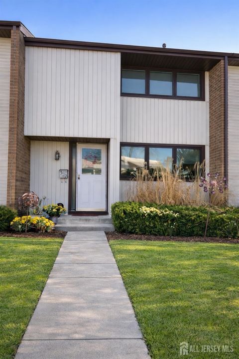 529 nettleton Drive East Windsor NJ 08520