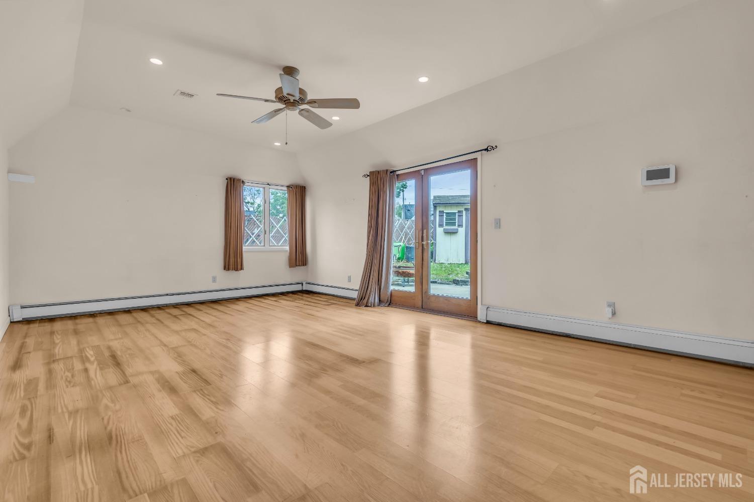 28 Colton Road, Edison, New Jersey image 16