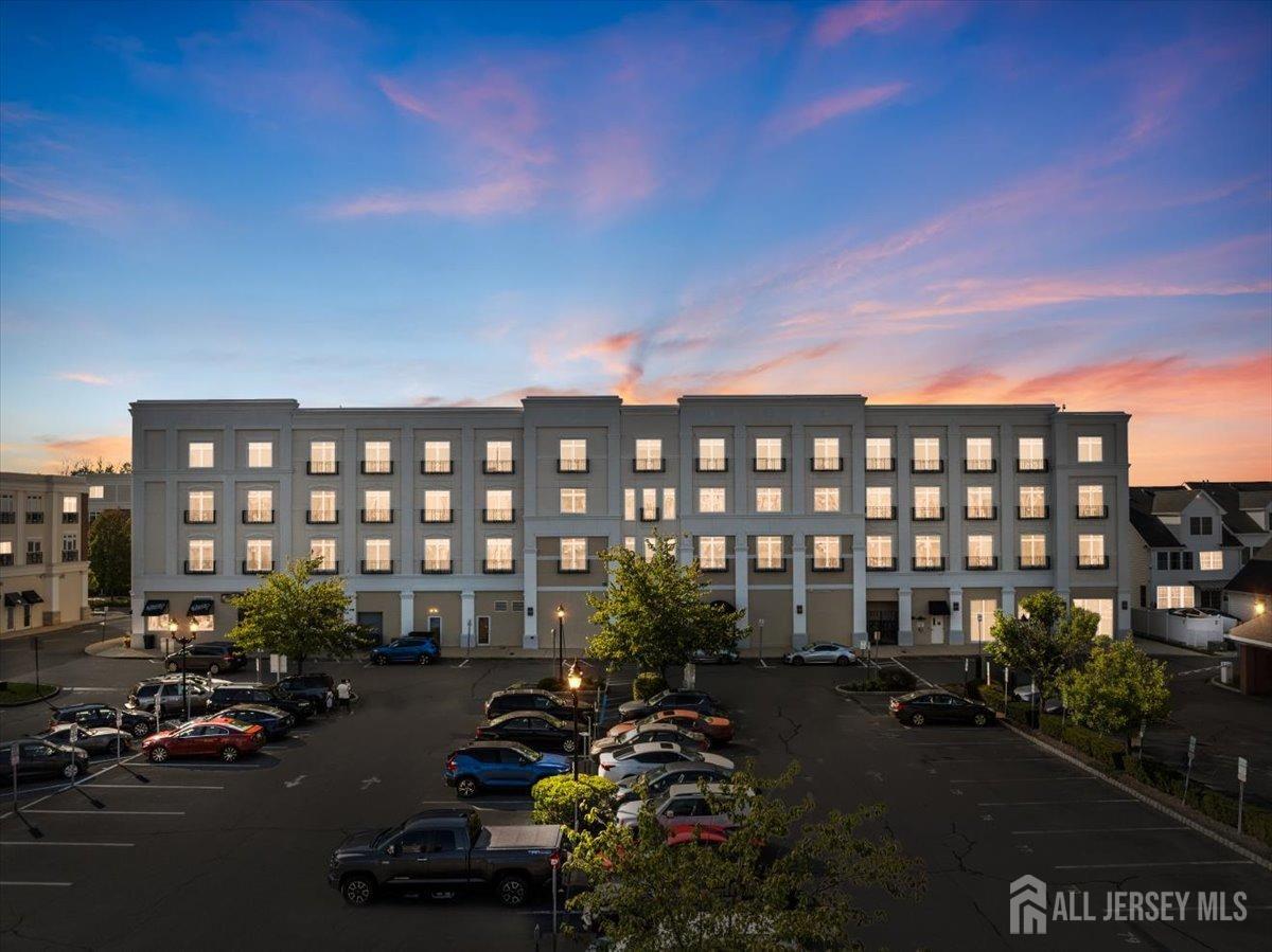 2 N Commerce Square #204, Robbinsville Township, New Jersey image 1