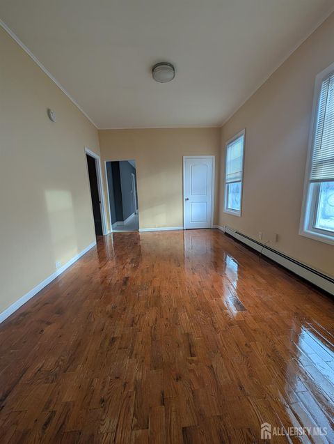 Apartment For Rent - 5 N 7th Street<br/> Newark, NJ 07107