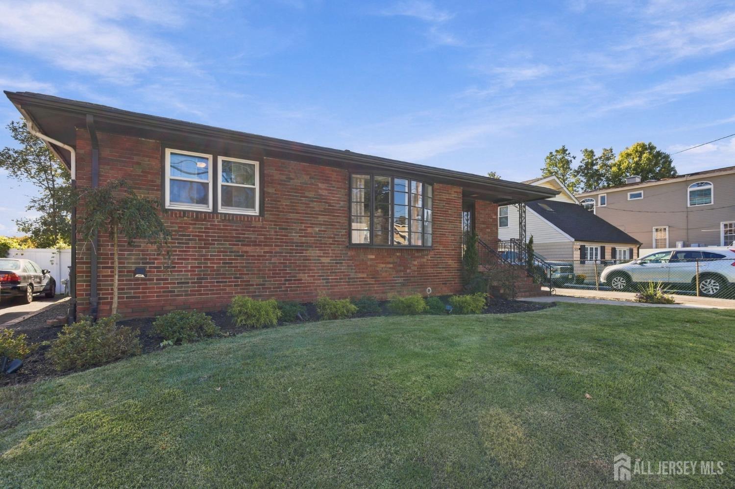 152 Remsen Avenue