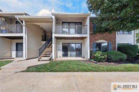 Condo For Sale - 60 Taylor Drive<br/> Somerset County, Franklin, NJ 08823