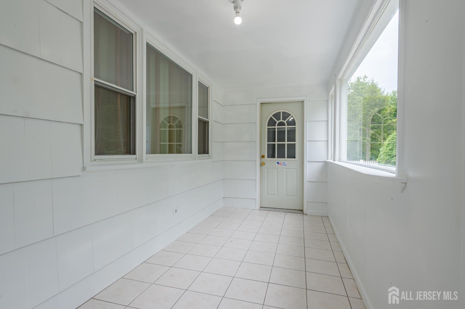 69 Monmouth Avenue