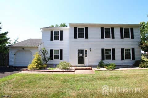 Homes For Rent - 2 Wyndham Way<br/> Piscataway, NJ 08854