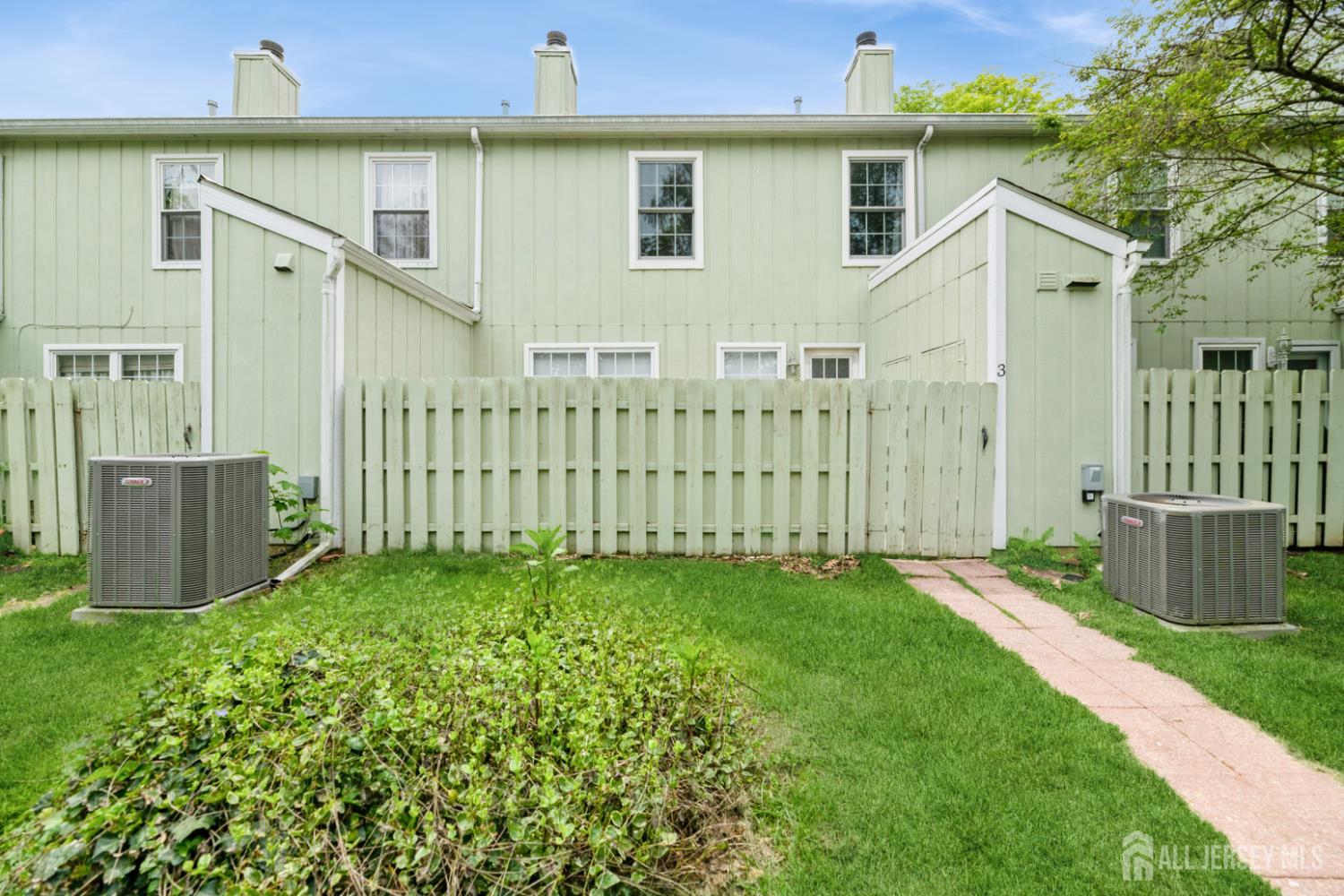 3 Pond View Drive, Plainsboro, New Jersey image 21