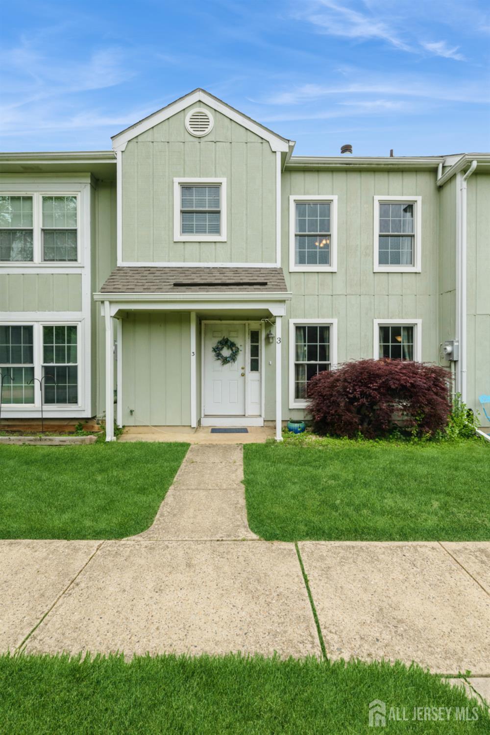 3 Pond View Drive, Plainsboro, New Jersey image 1