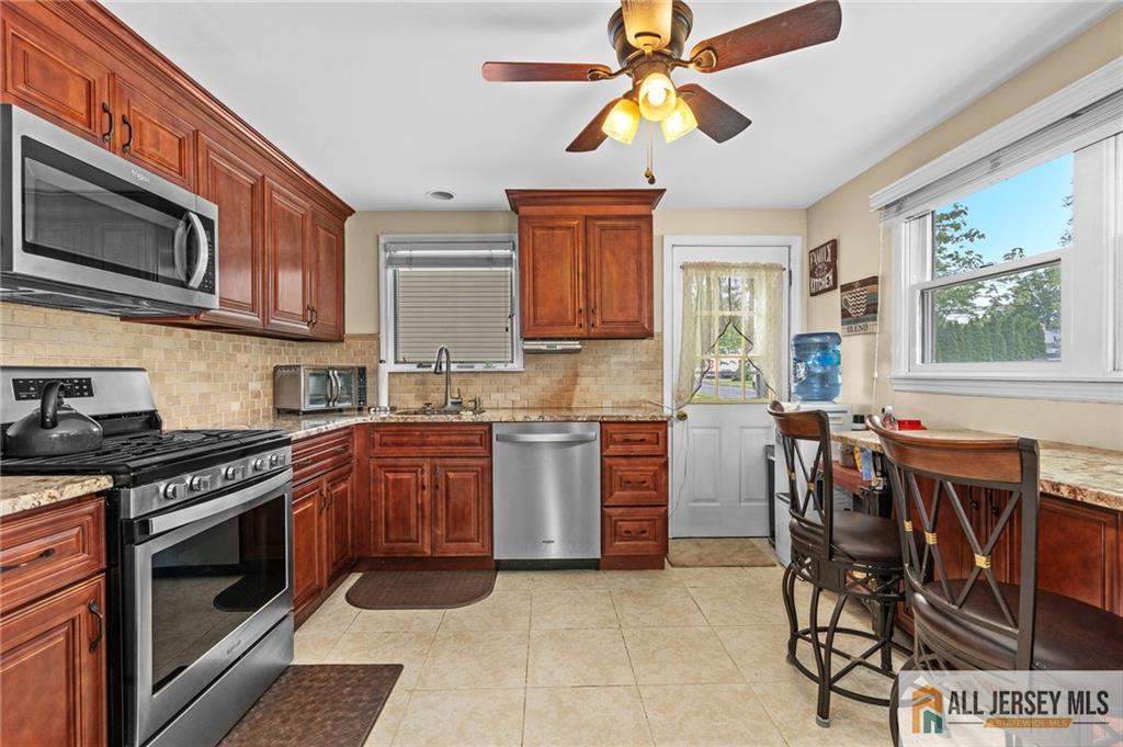19 Wendy Drive, Old Bridge, New Jersey image 12