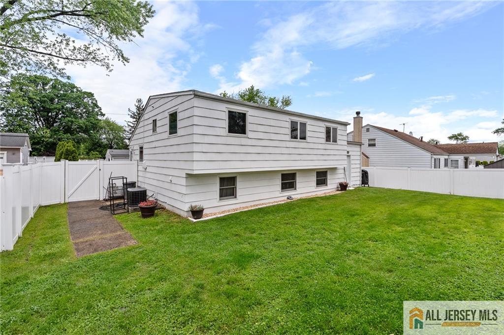19 Wendy Drive, Old Bridge, New Jersey image 15