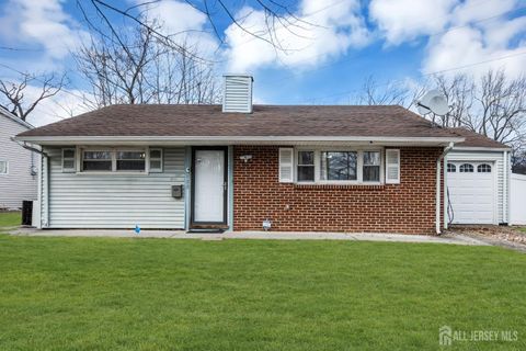 Homes For Sale - 120 Winthrop Road<br/> Middlesex County, Edison, NJ 08817