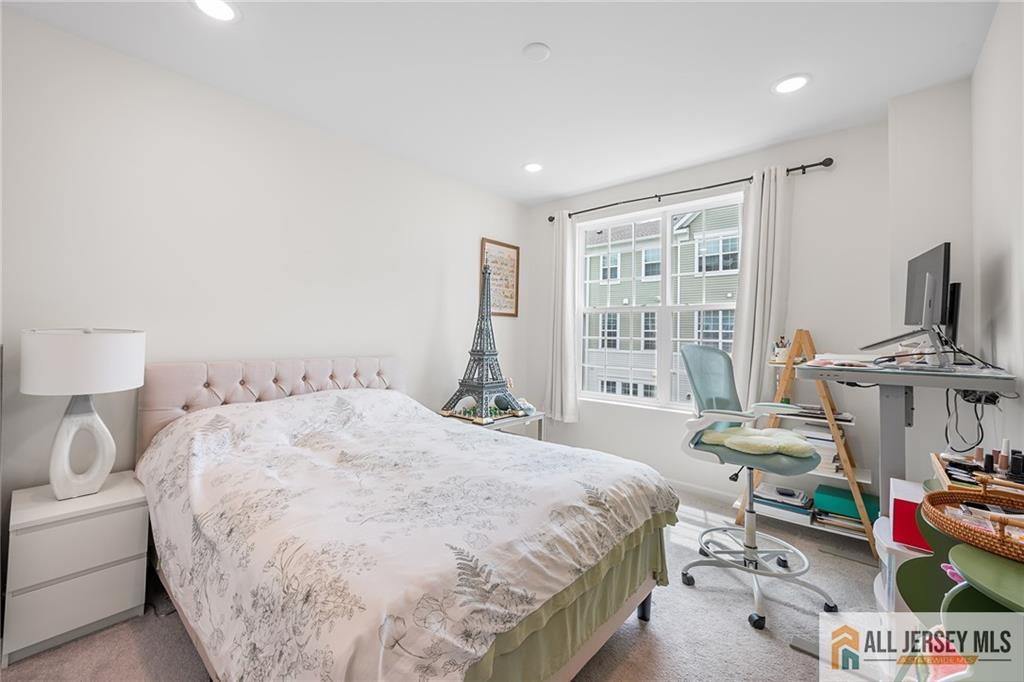 702 Station Road, Dunellen, New Jersey image 24