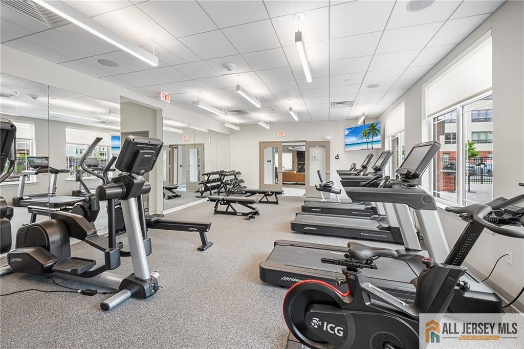 702 Station Road, Dunellen, New Jersey image 33