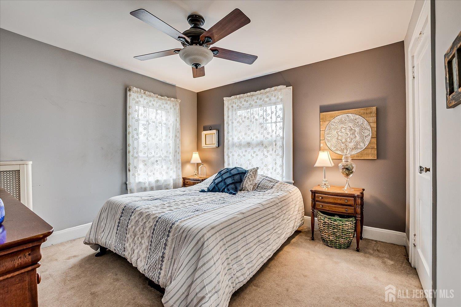 Dunellen, New Jersey 08812, United States, 4 Bedrooms Bedrooms, ,2 BathroomsBathrooms,Residential,Active,241933