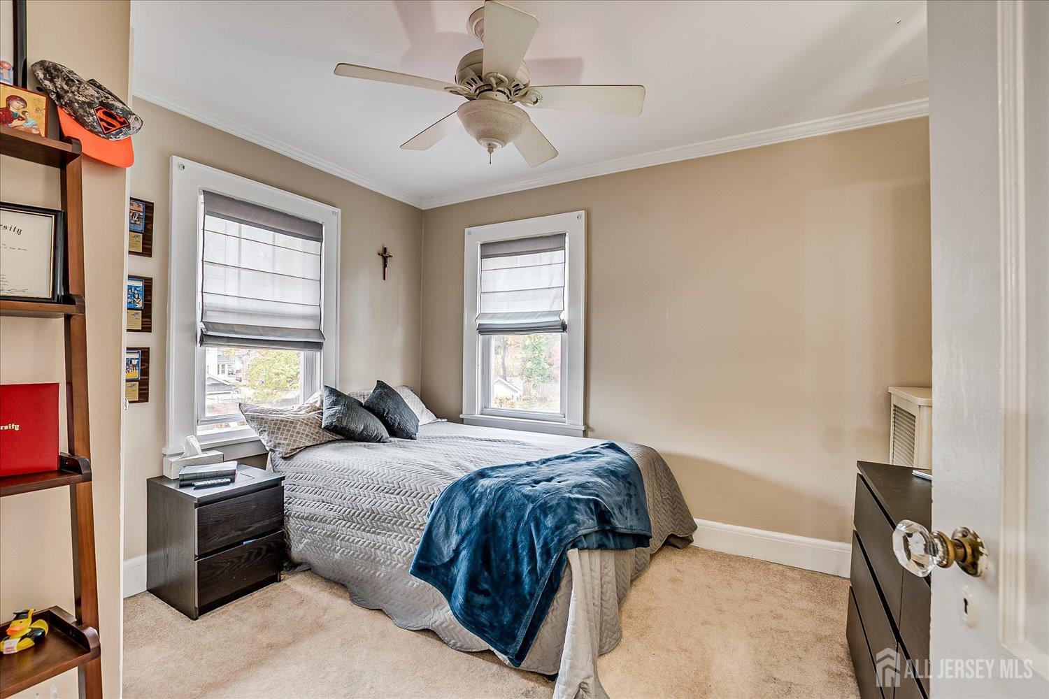 Dunellen, New Jersey 08812, United States, 4 Bedrooms Bedrooms, ,2 BathroomsBathrooms,Residential,Active,241933