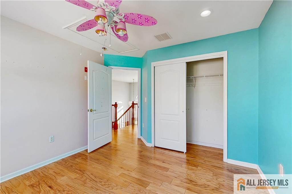 South Brunswick, New Jersey, 08852, United States, 4 Bedrooms Bedrooms, ,3 BathroomsBathrooms,Residential,Active,2007236