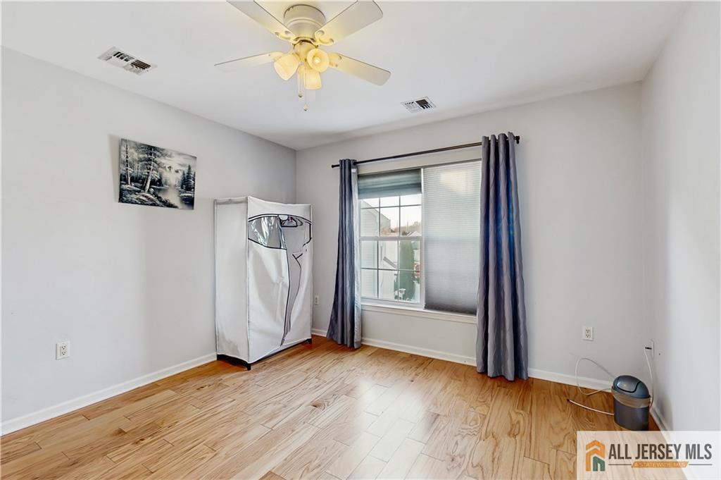 South Brunswick, New Jersey, 08852, United States, 4 Bedrooms Bedrooms, ,3 BathroomsBathrooms,Residential,Active,2007236