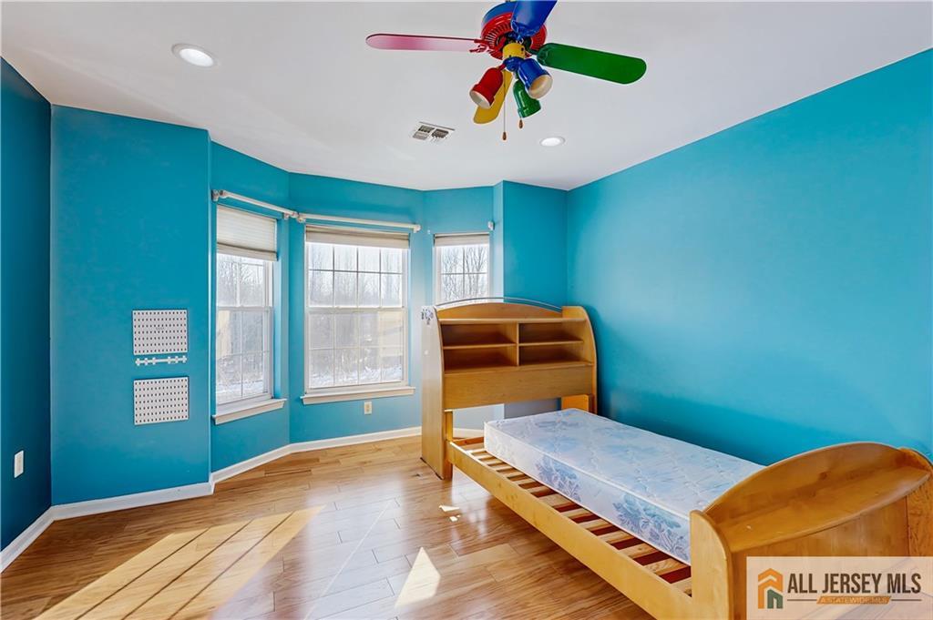 South Brunswick, New Jersey, 08852, United States, 4 Bedrooms Bedrooms, ,3 BathroomsBathrooms,Residential,Active,2007236