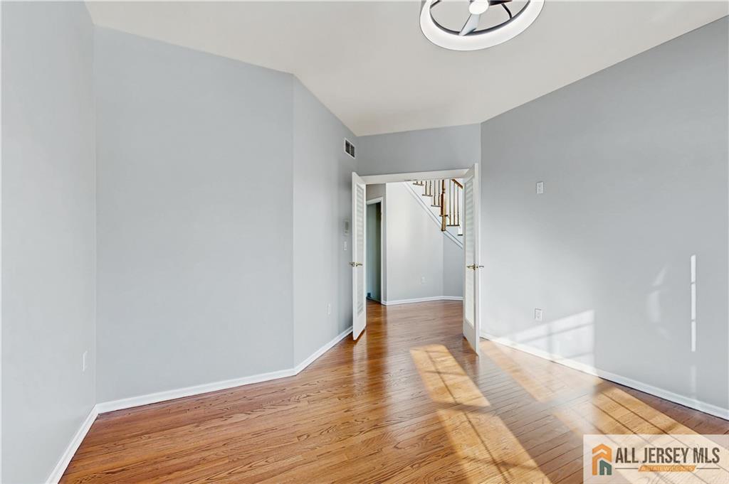 South Brunswick, New Jersey, 08852, United States, 4 Bedrooms Bedrooms, ,3 BathroomsBathrooms,Residential,Active,2007236