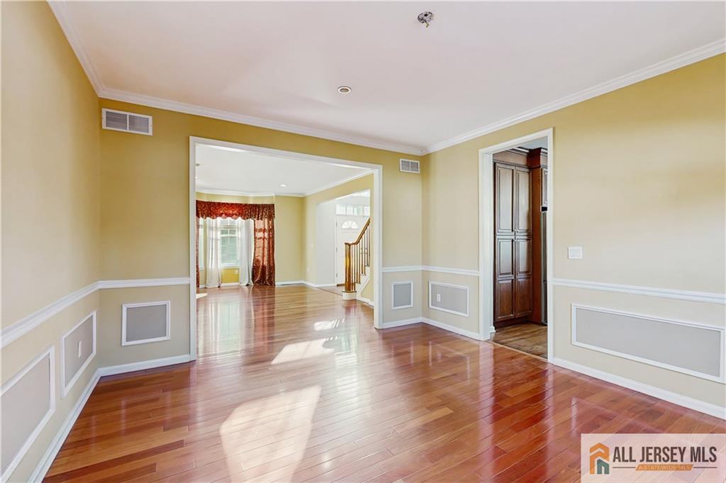 South Brunswick, New Jersey, 08852, United States, 4 Bedrooms Bedrooms, ,3 BathroomsBathrooms,Residential,Active,2007236