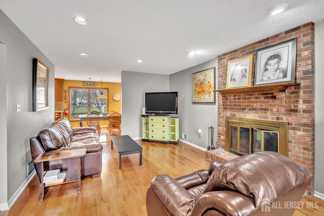 25 Franklin Drive, Plainsboro, New Jersey image 18