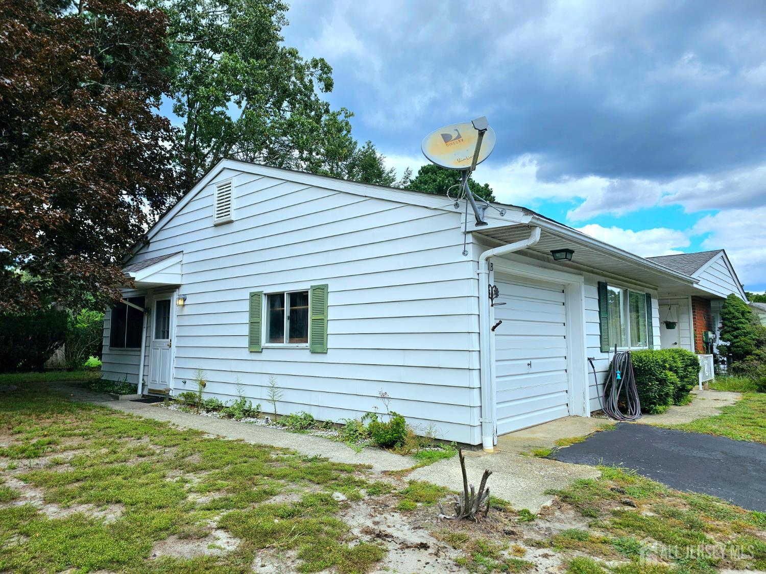 6 Ohio Drive B