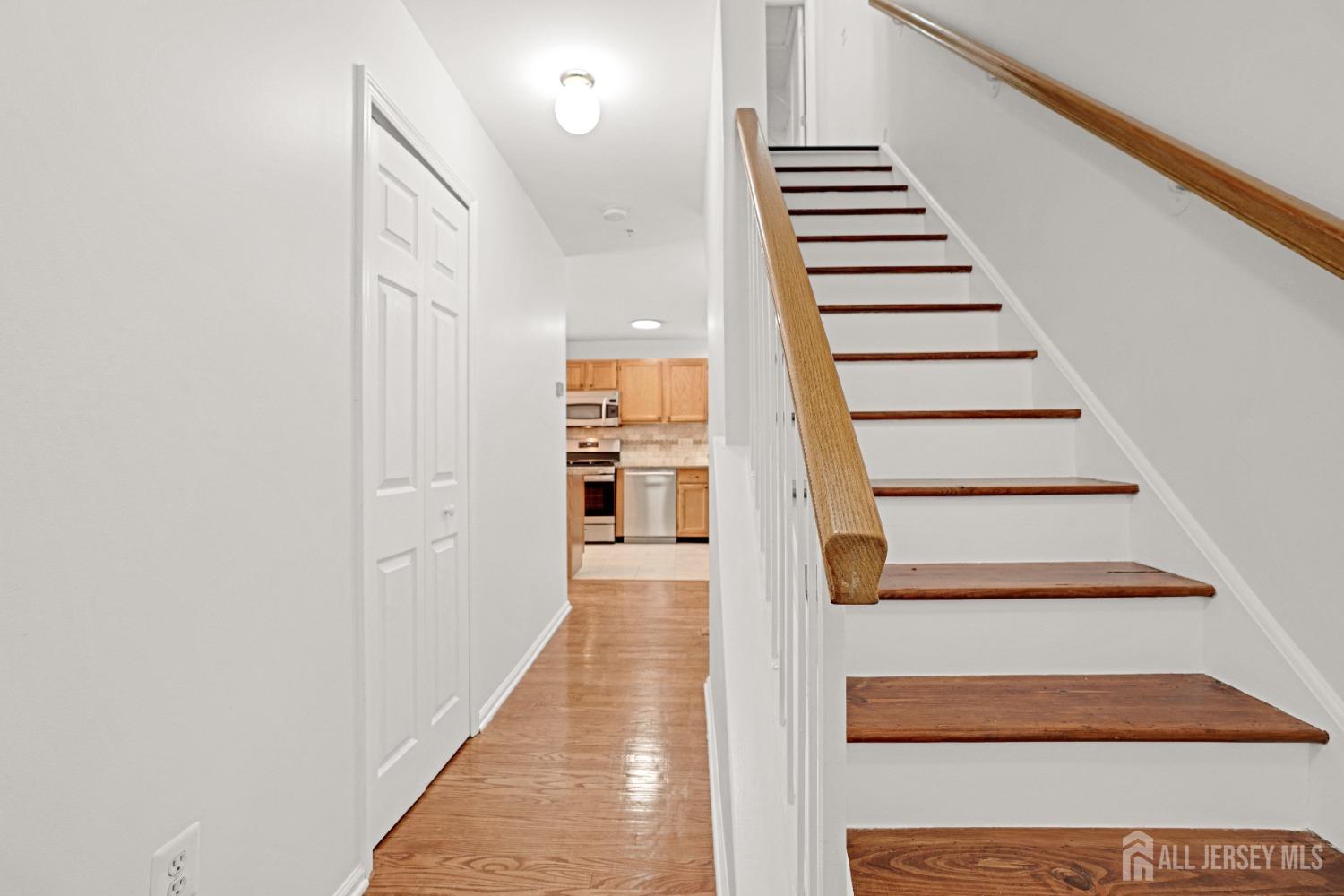 10 Wilmbelton Court, Edison, New Jersey image 13