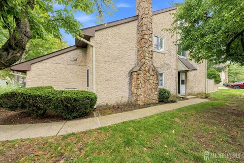 Townhouse For Rent - 89 Tennyson Drive<br/> Plainsboro, NJ 08536
