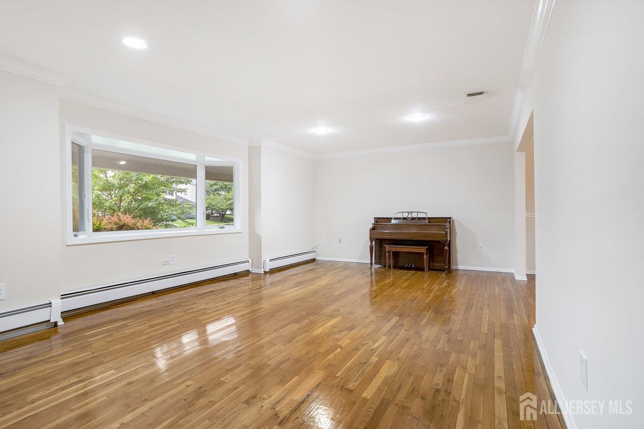 15 Meredith Road, Edison, New Jersey image 5