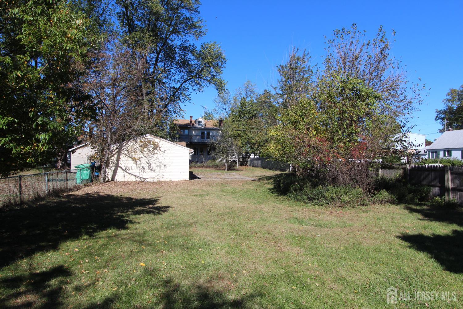 South Plainfield, New Jersey 07080, United States, 3 Bedrooms Bedrooms, ,2 BathroomsBathrooms,Residential,Active,228653