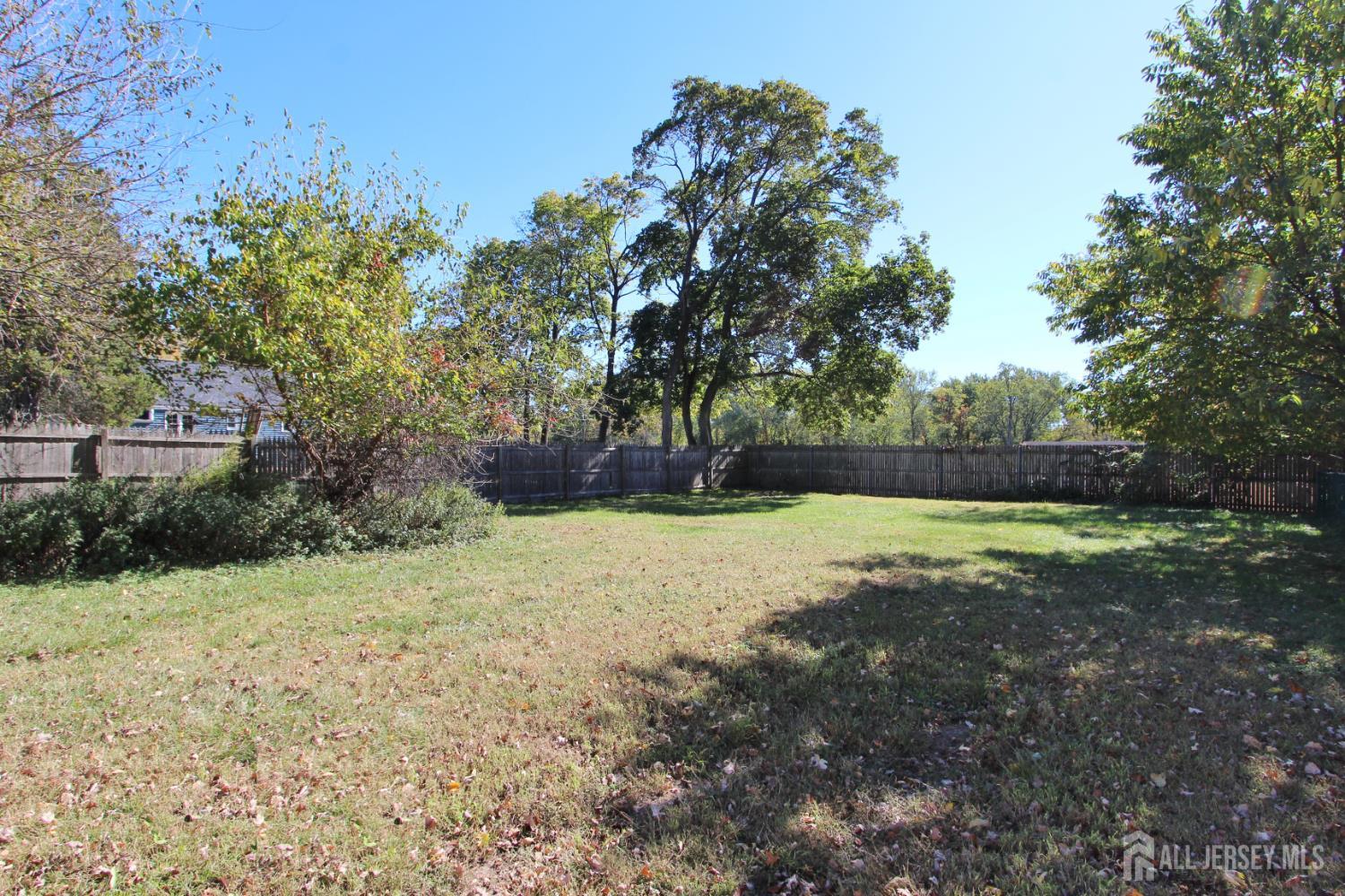 South Plainfield, New Jersey 07080, United States, 3 Bedrooms Bedrooms, ,2 BathroomsBathrooms,Residential,Active,228653