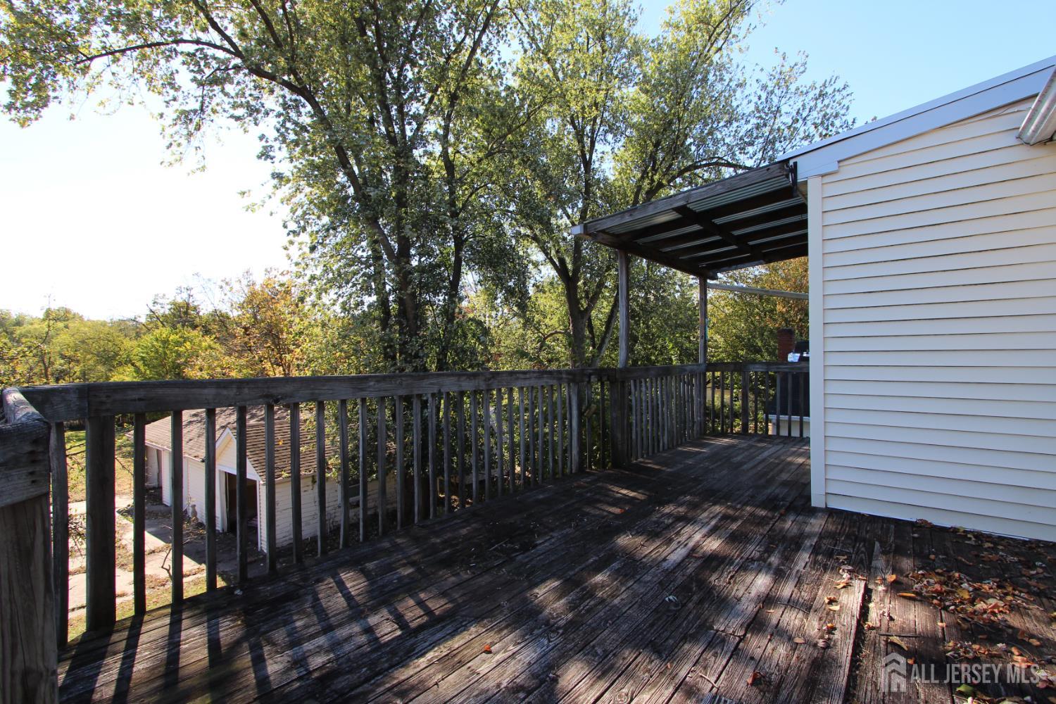 South Plainfield, New Jersey 07080, United States, 3 Bedrooms Bedrooms, ,2 BathroomsBathrooms,Residential,Active,228653