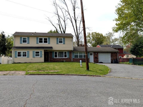 Homes For Sale - 726 W Milton Avenue<br/> Rahway, NJ 07065