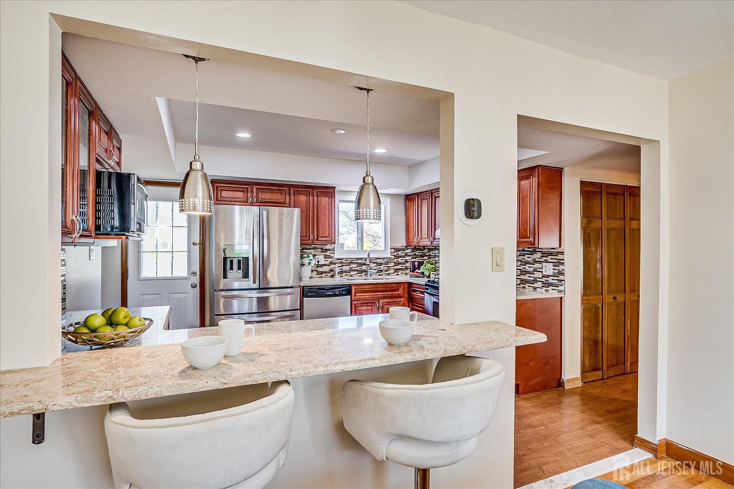 36 Lavender Drive, Edison, New Jersey image 23