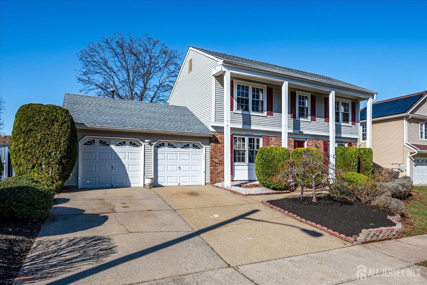36 Lavender Drive, Edison, New Jersey image 2