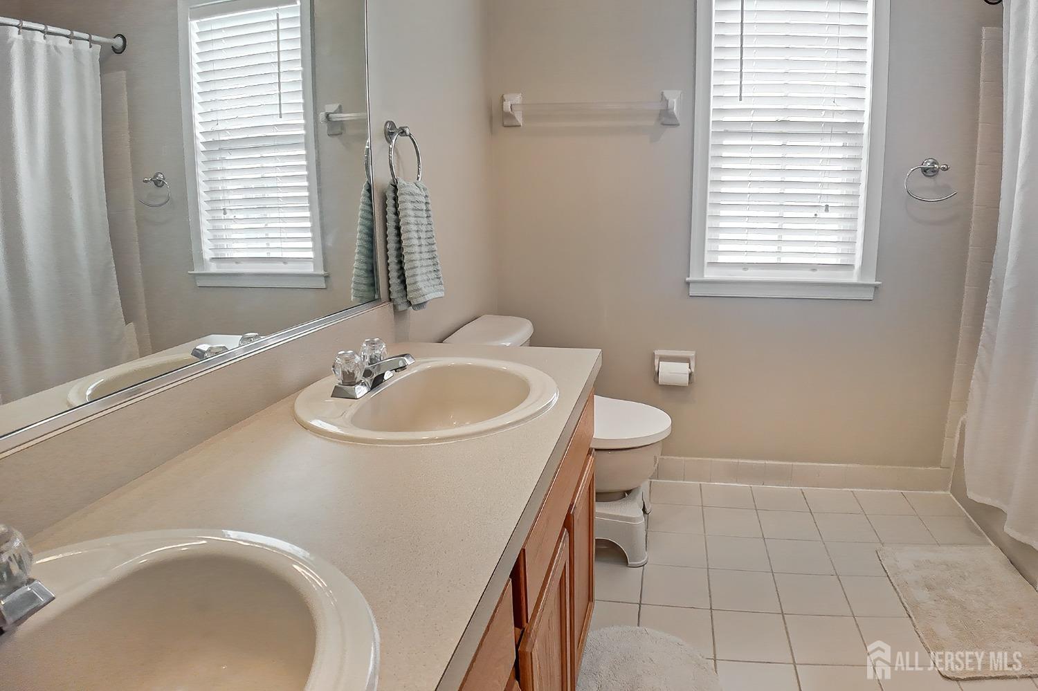 47 Bay Hill Boulevard, Monroe Township, New Jersey image 34