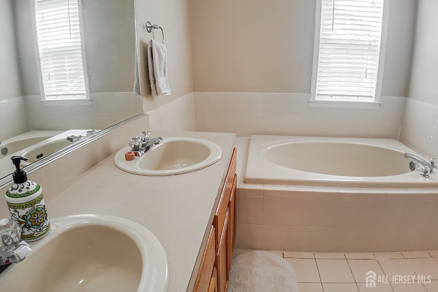 47 Bay Hill Boulevard, Monroe Township, New Jersey image 31