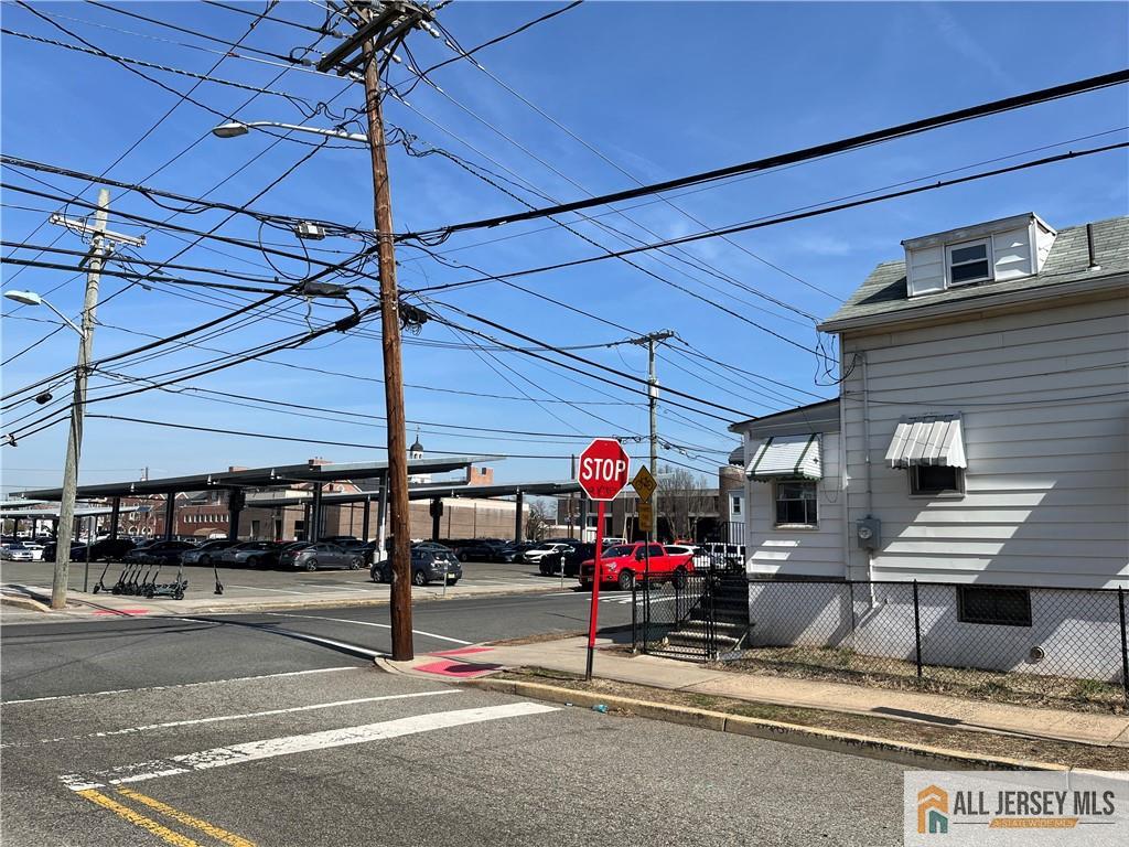 34 Bartlett Street, New Brunswick, New Jersey image 3
