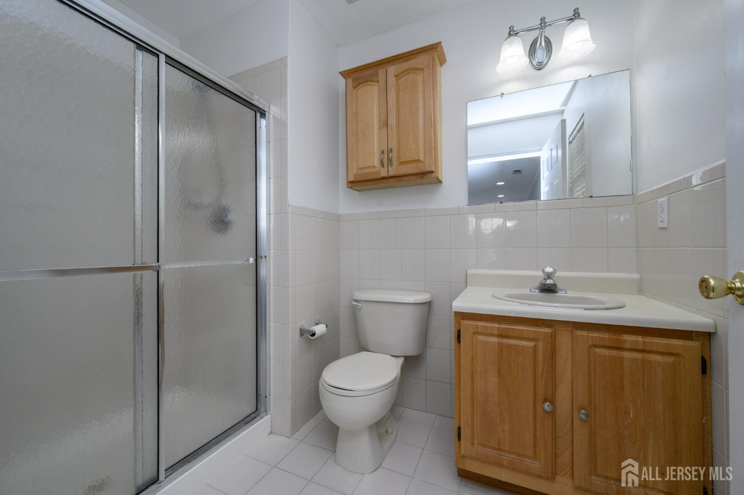 195 Barclay Court, Piscataway, New Jersey image 21