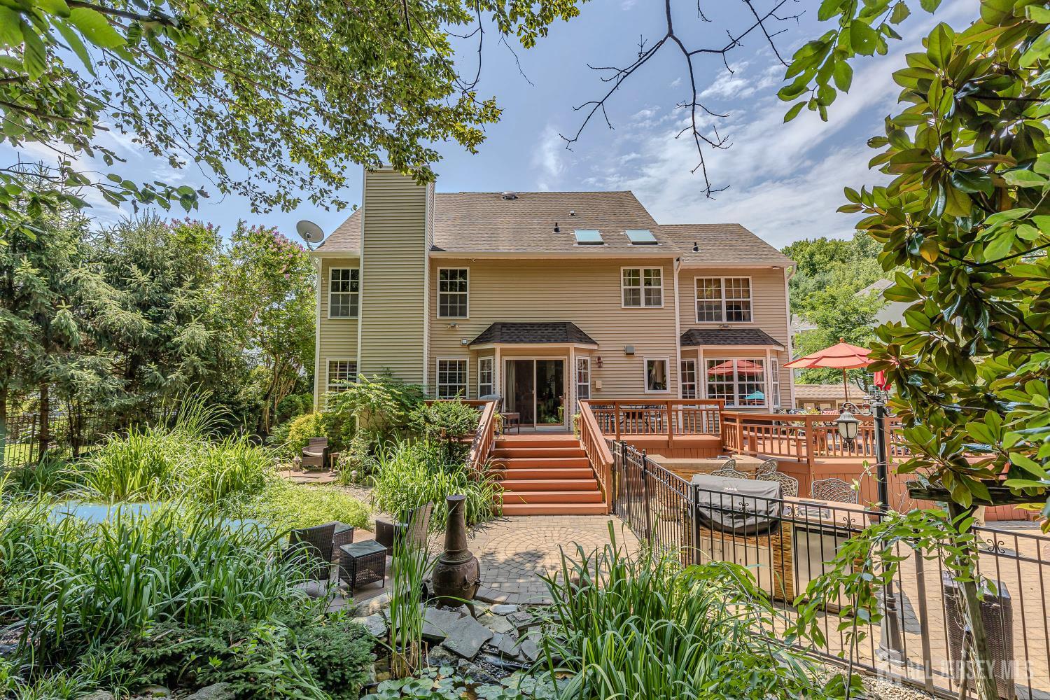 Old Bridge, New Jersey, 07747, United States, 4 Bedrooms Bedrooms, ,3 BathroomsBathrooms,Residential,Active,2041591