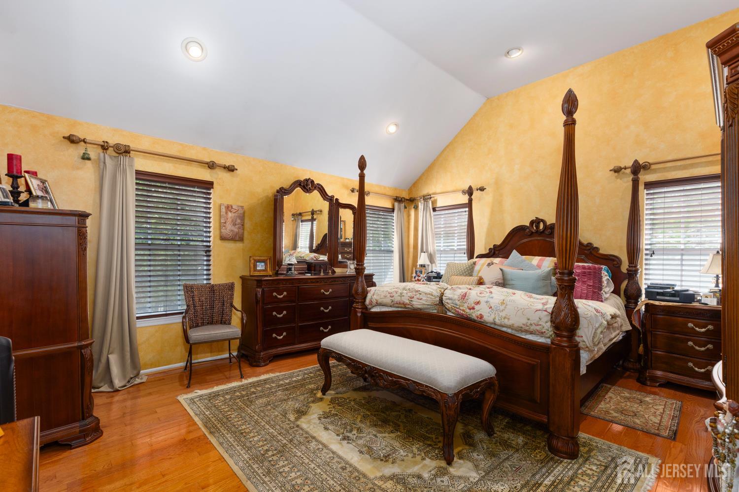 Old Bridge, New Jersey, 07747, United States, 4 Bedrooms Bedrooms, ,3 BathroomsBathrooms,Residential,Active,2041591