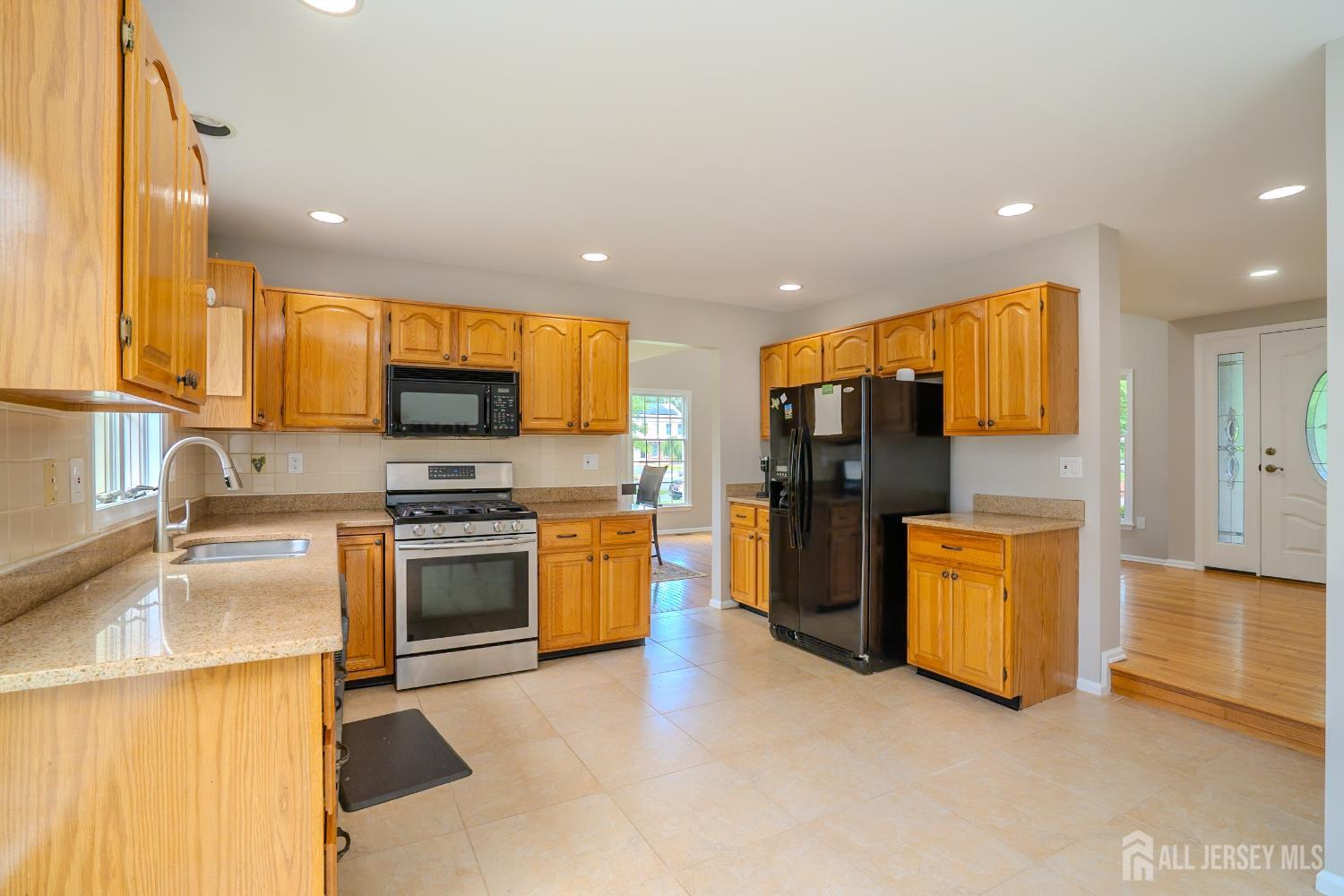 11 Adams Court, Plainsboro, New Jersey image 16