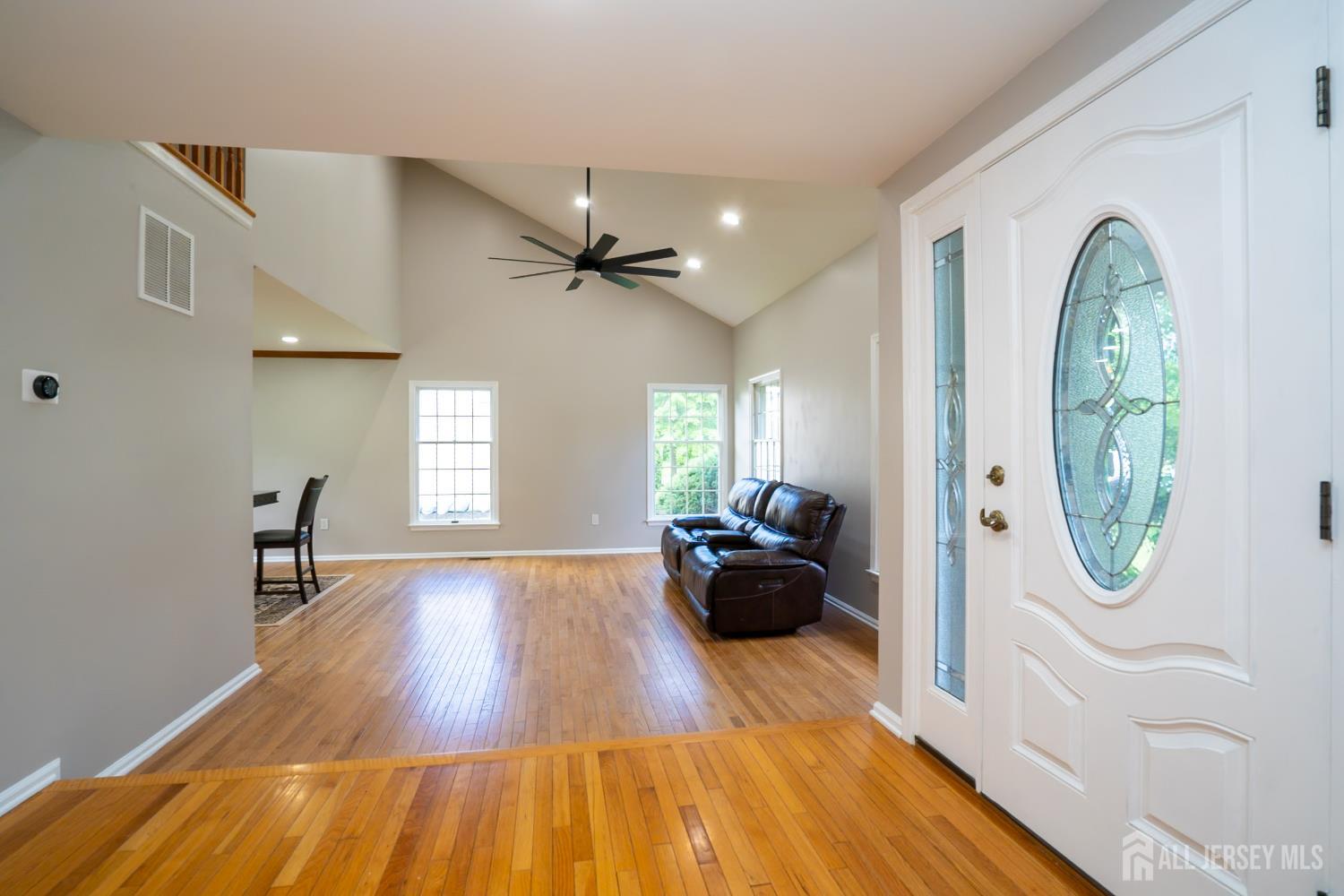 11 Adams Court, Plainsboro, New Jersey image 4