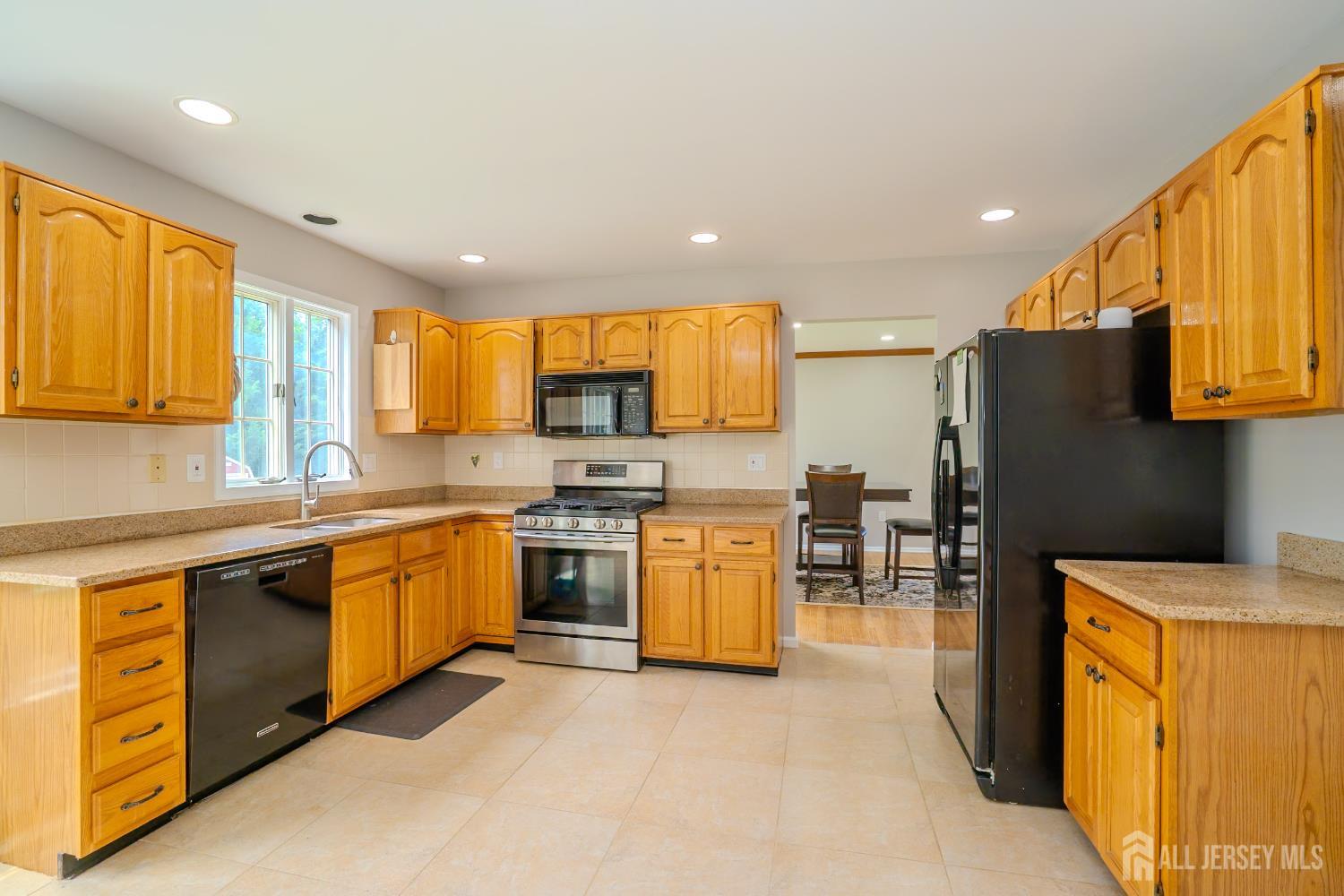 11 Adams Court, Plainsboro, New Jersey image 17