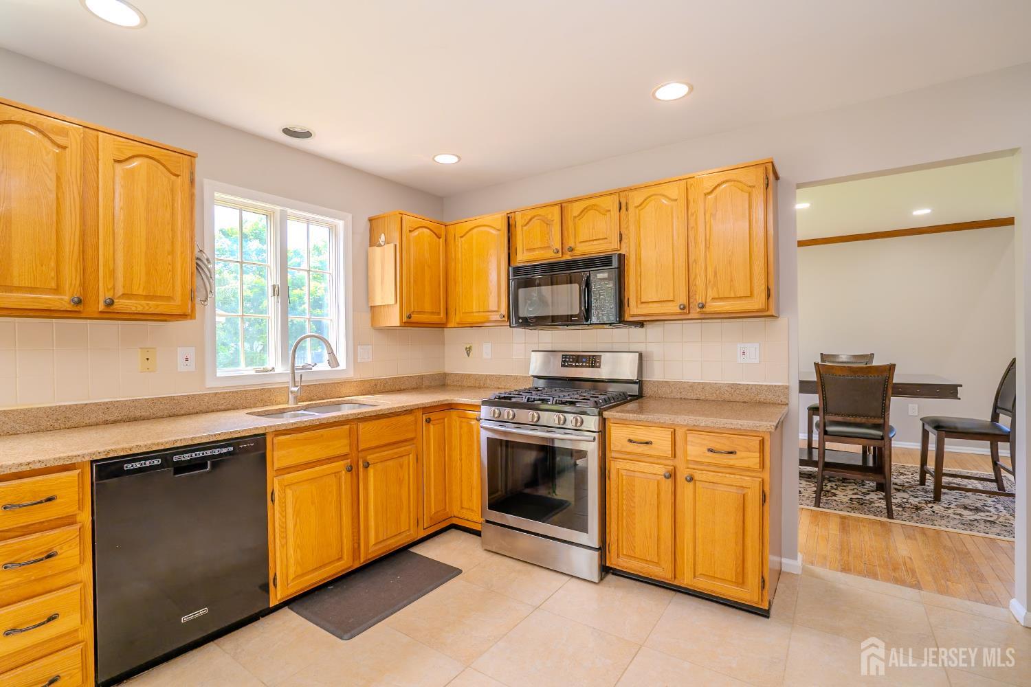 11 Adams Court, Plainsboro, New Jersey image 19
