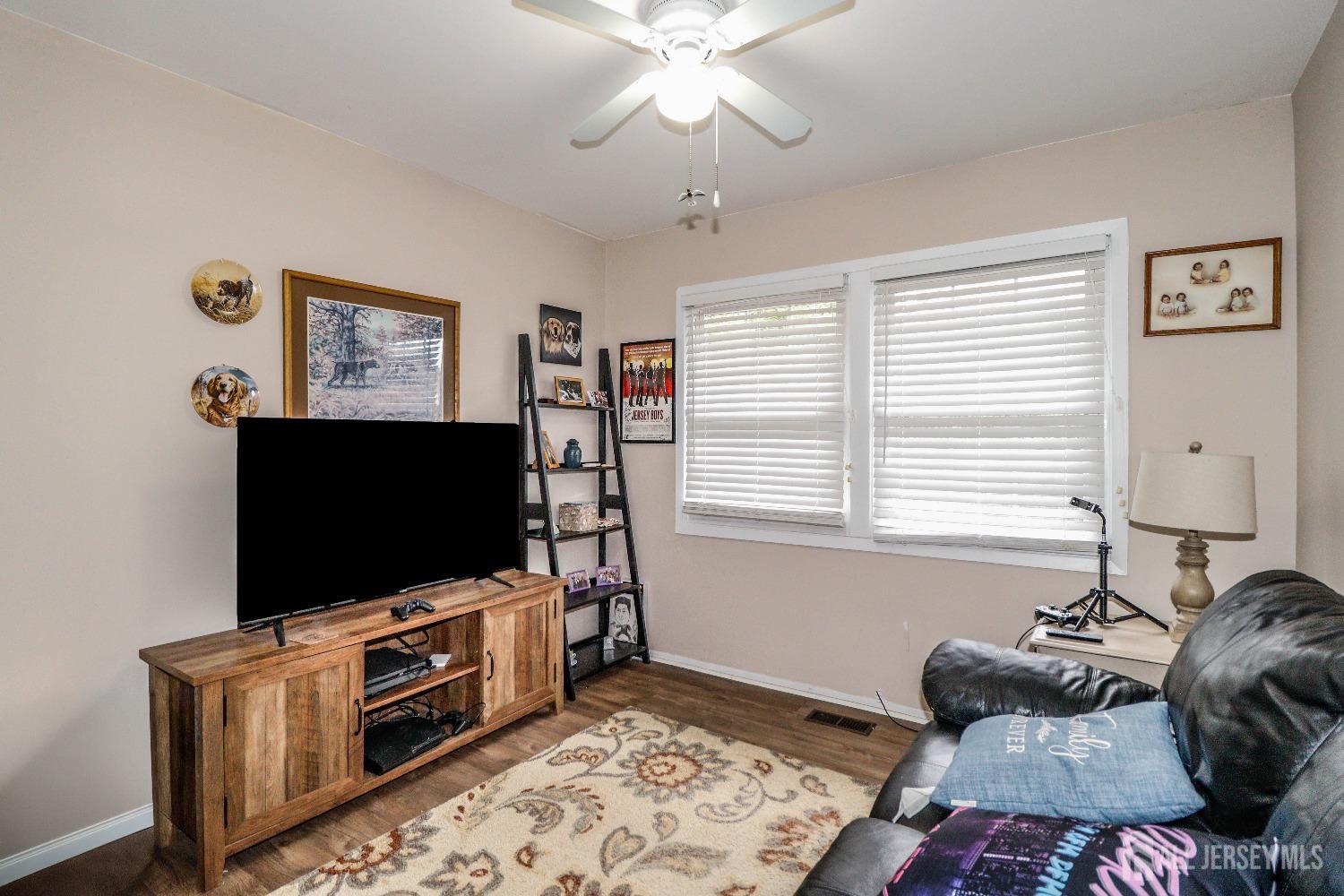 17 Morningside Drive, Old Bridge, New Jersey image 26