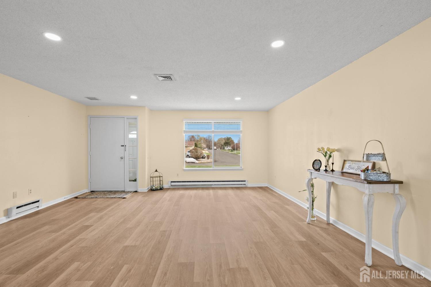 214 Branch Road, Monroe Township, New Jersey image 8