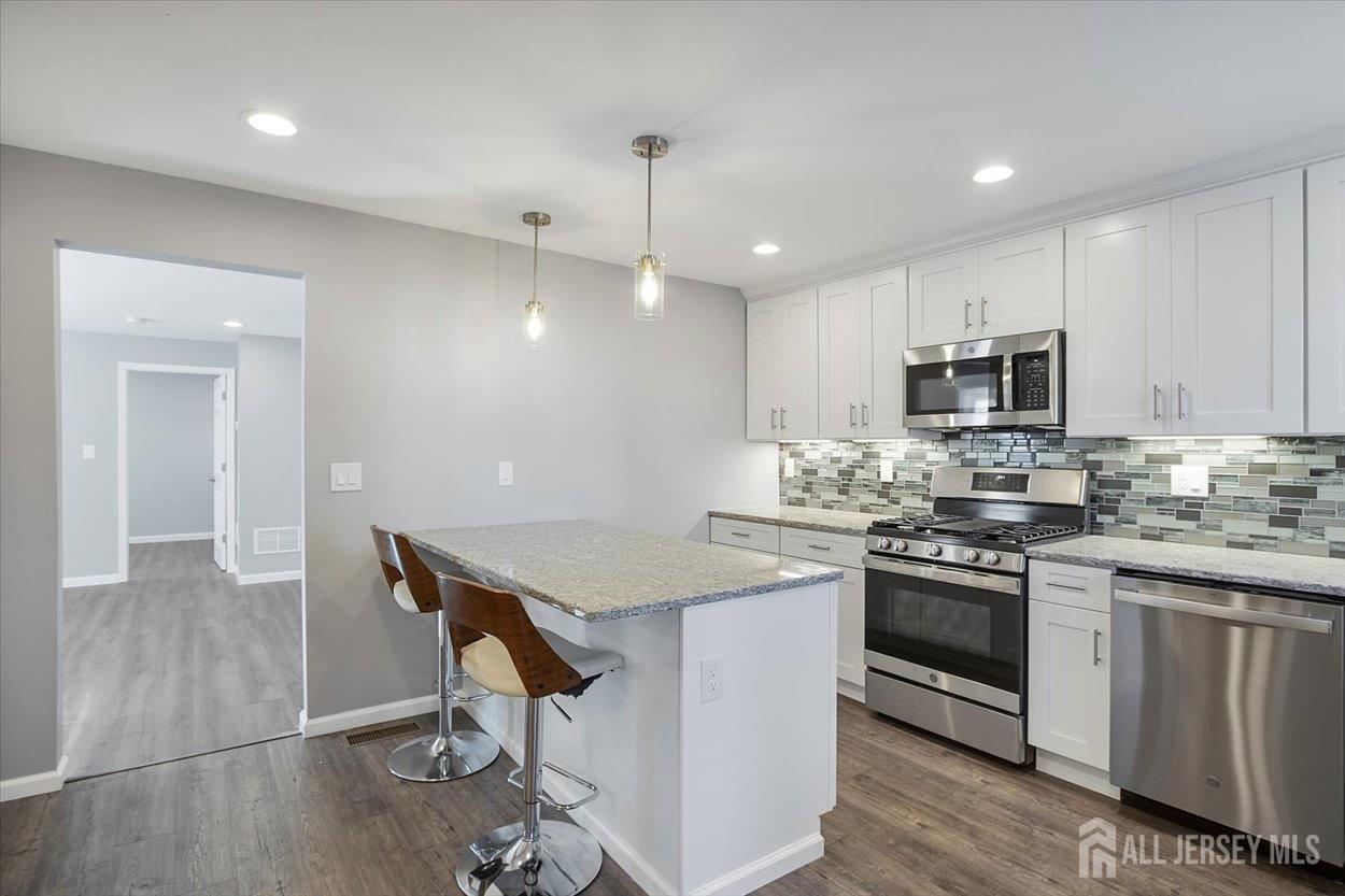 15 Douglas Street, Sayreville, New Jersey image 4