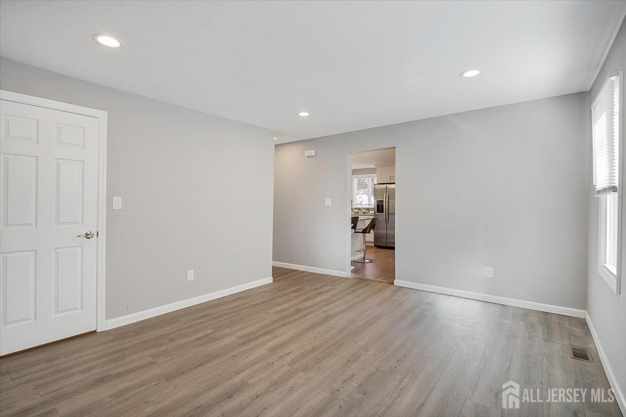 15 Douglas Street, Sayreville, New Jersey image 6
